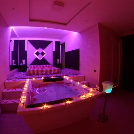 Chic Hotel