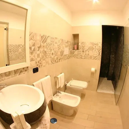 Hotel Chic 3*
