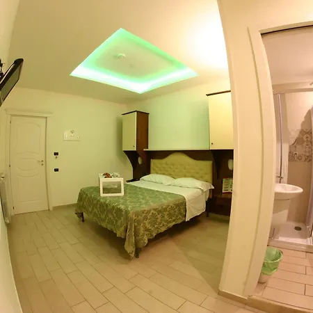 Szálloda Chic 3*