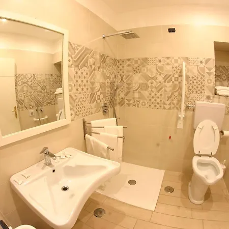 Ξενοδοχείο Chic